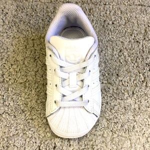 Toddlers adidas size 5 1/2